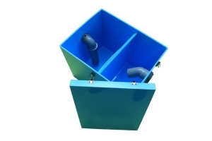 Жироуловитель под мойку Eco Wasser  0,2-10 цена 5400 руб. от производителя